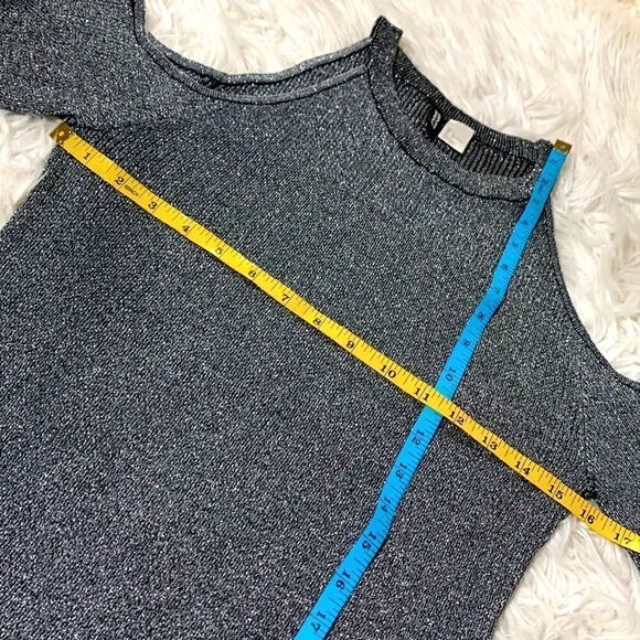 🟢3 items for $20 —-DIVIDED metallic silver/black cold shoulder sweater rib knit - Picture 8 of 11